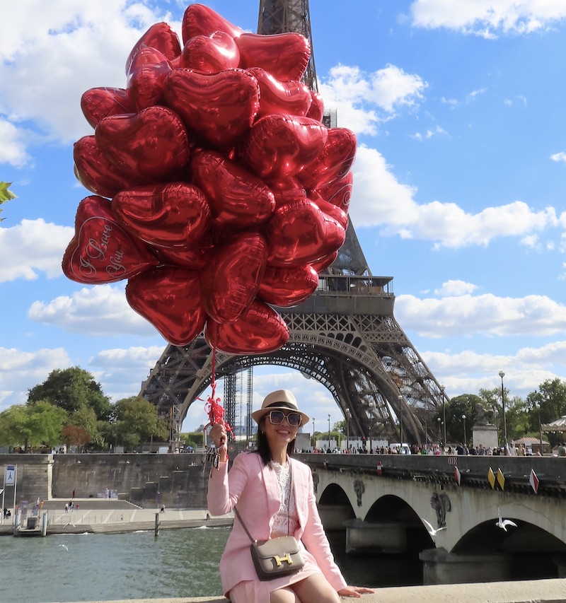 Paris tour Eiffel coeurs